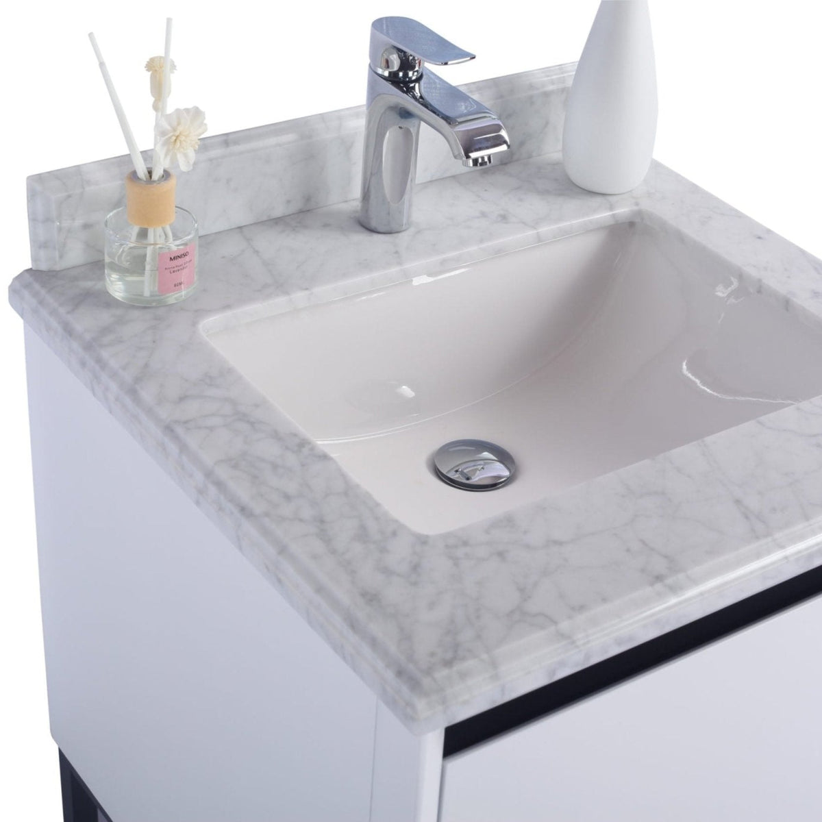 Laviva Alto 24" White Bathroom Vanity with White Carrara Marble Countertop – – –