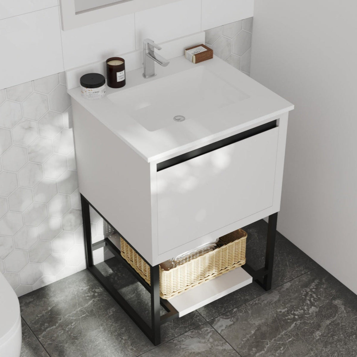 Alto 24&quot; White Bathroom Vanity with White Quartz Countertop - LAVIVA - Mihodo