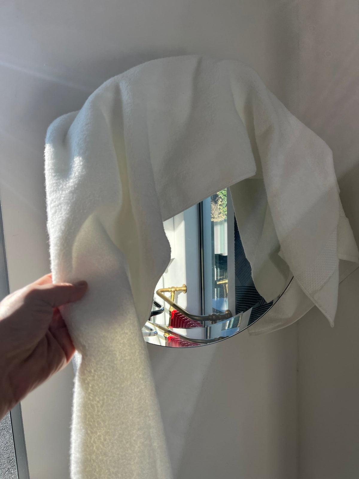Cinier Orbeo Mirror Towel Warmer – – –